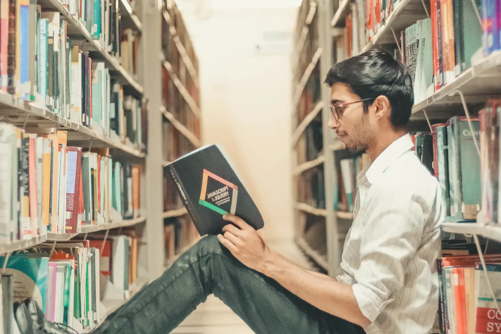Student comparing ways to study from a digital textbook